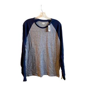 Old navy Long Sleeve navy blue and gray size M